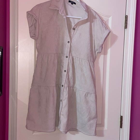 Boutique dress - Picture 1 of 3